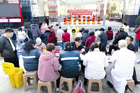 寒冬送溫暖 文化潤民心”